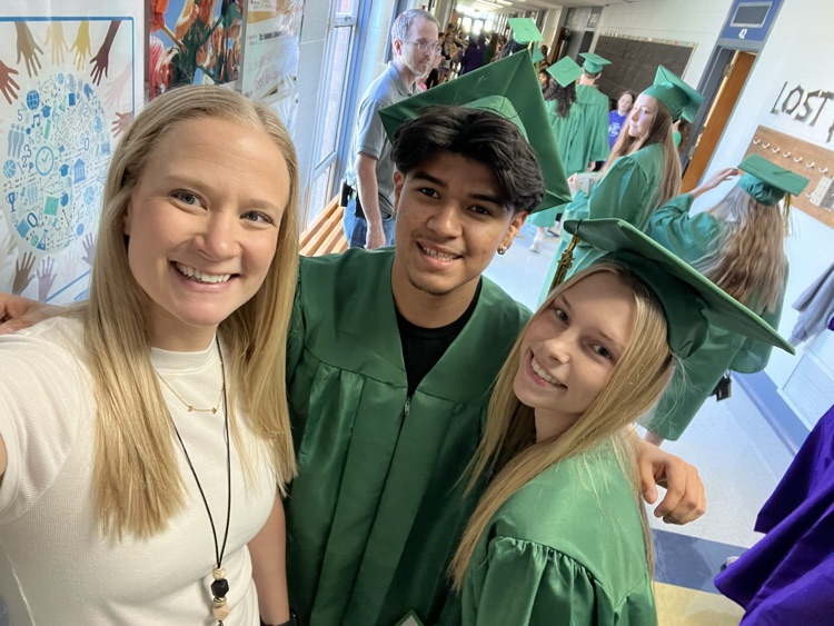 Congratulations to the class of 2025! Your Forest Park Family wishes you all the best as you move into your next chapter. #FZGradWalk2025