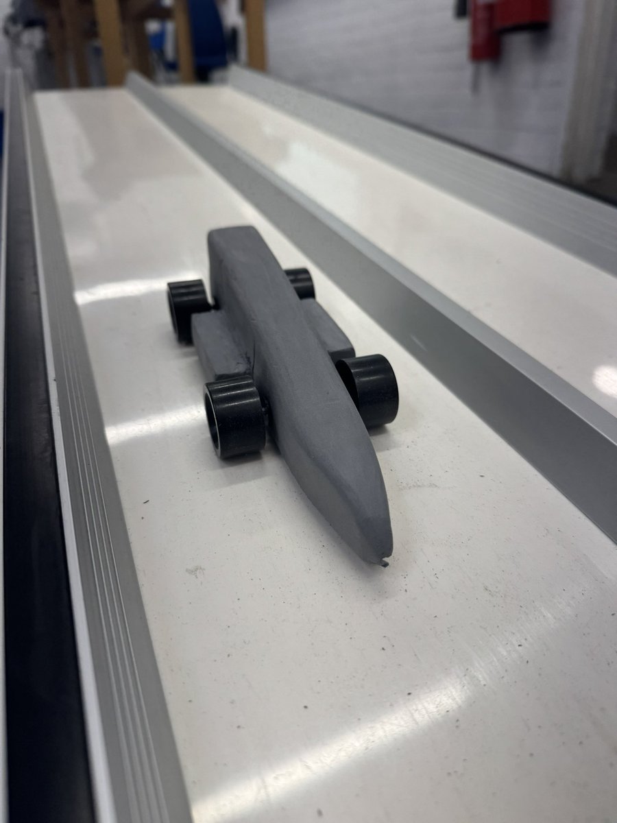 WGSBDesignTech's tweet image. 🏁 Year 8 are on a mission for speed!
Armed with sandpaper, wonky goggles &amp;amp; a LOT of competitive energy, they’re shaping their F1 cars to aerodynamic perfection 🏎️✨

Soon they’ll hit the 20m track to find out whose car is the speediest in Year 8 💨
Place your bets!
#F1inSchools