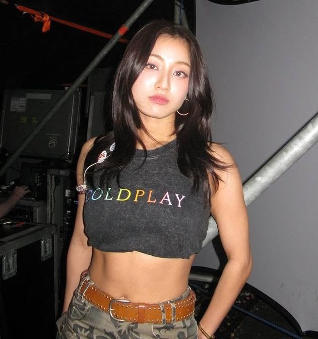hyomuse_'s tweet photo. Park Jihyo, the most attractive woman alive — a long thread https://t.co/B0MwhVUQBr