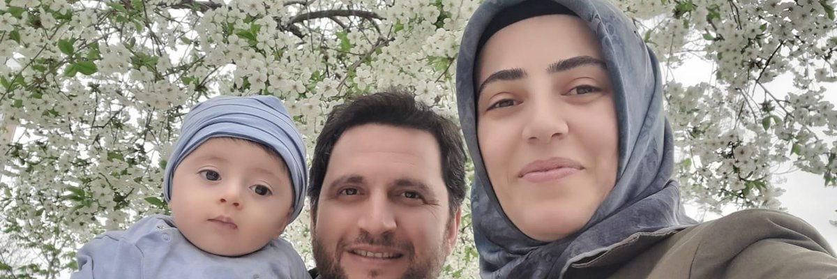Ömer Faruk Gergerlioğlu (@gergerliogluof) on Twitter photo Bebek zindanda mı kalsın? <a href="/yilmaztunc/">Yılmaz TUNÇ</a>
Uğradığı hukuksuzluklardan sonra yurtdışına çıkmak istedi,yakalandı.6 aylık Murat Efe annesi Özlem Düzenli ile Edirne Cezaevine atıldı
Bebek hasta oldu,ateşi 39'a çıkmış, kapıya vurmuşlar kimse gelmemiş.2 gün uğraşmışlar,öyle ateşi düşmüş! Bebek zindanda mı kalsın? <a href="/yilmaztunc/">Yılmaz TUNÇ</a>
Uğradığı hukuksuzluklardan sonra yurtdışına çıkmak istedi,yakalandı.6 aylık Murat Efe annesi Özlem Düzenli ile Edirne Cezaevine atıldı
Bebek hasta oldu,ateşi 39'a çıkmış, kapıya vurmuşlar kimse gelmemiş.2 gün uğraşmışlar,öyle ateşi düşmüş!