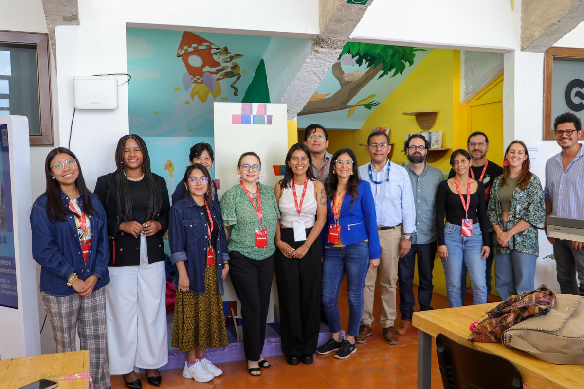 PNUDGuatemala's tweet photo. 📰 En el marco de @cacuenta participamos en el taller sobre cómo contar la América Latina que migra 🌎.
Compartimos sobre la #MovilidadHumana como un fenómeno multidimensional y presentamos el Índice de Actividad Migratoria #IAMG.
📥Descárgalo aquí: https://t.co/NIZksIfaGn https://t.co/Iaqc7VzDiH