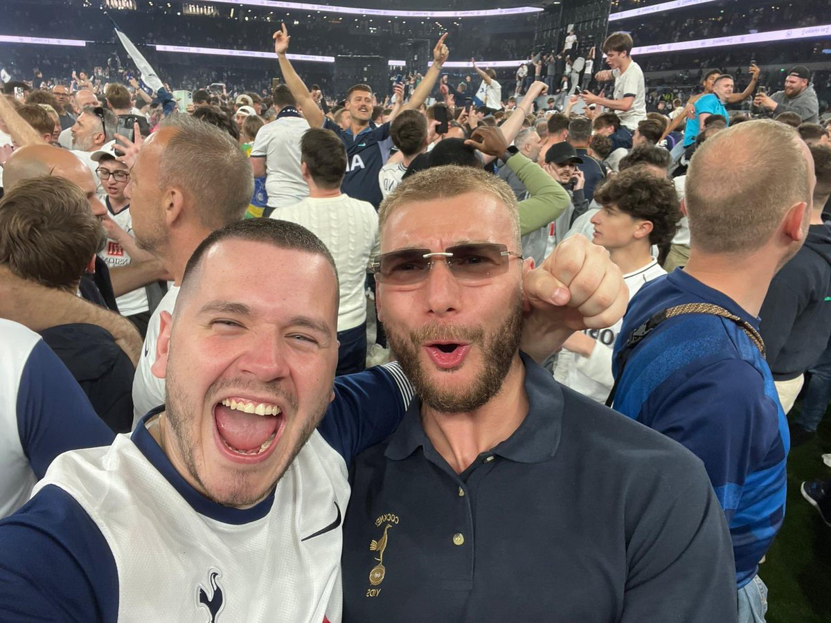 albiehall9's tweet photo. About last night… 🏆🤍💙 @SpursOfficial https://t.co/vHtgaJqSMV