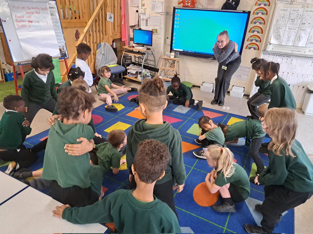@year1fossdene tweet media