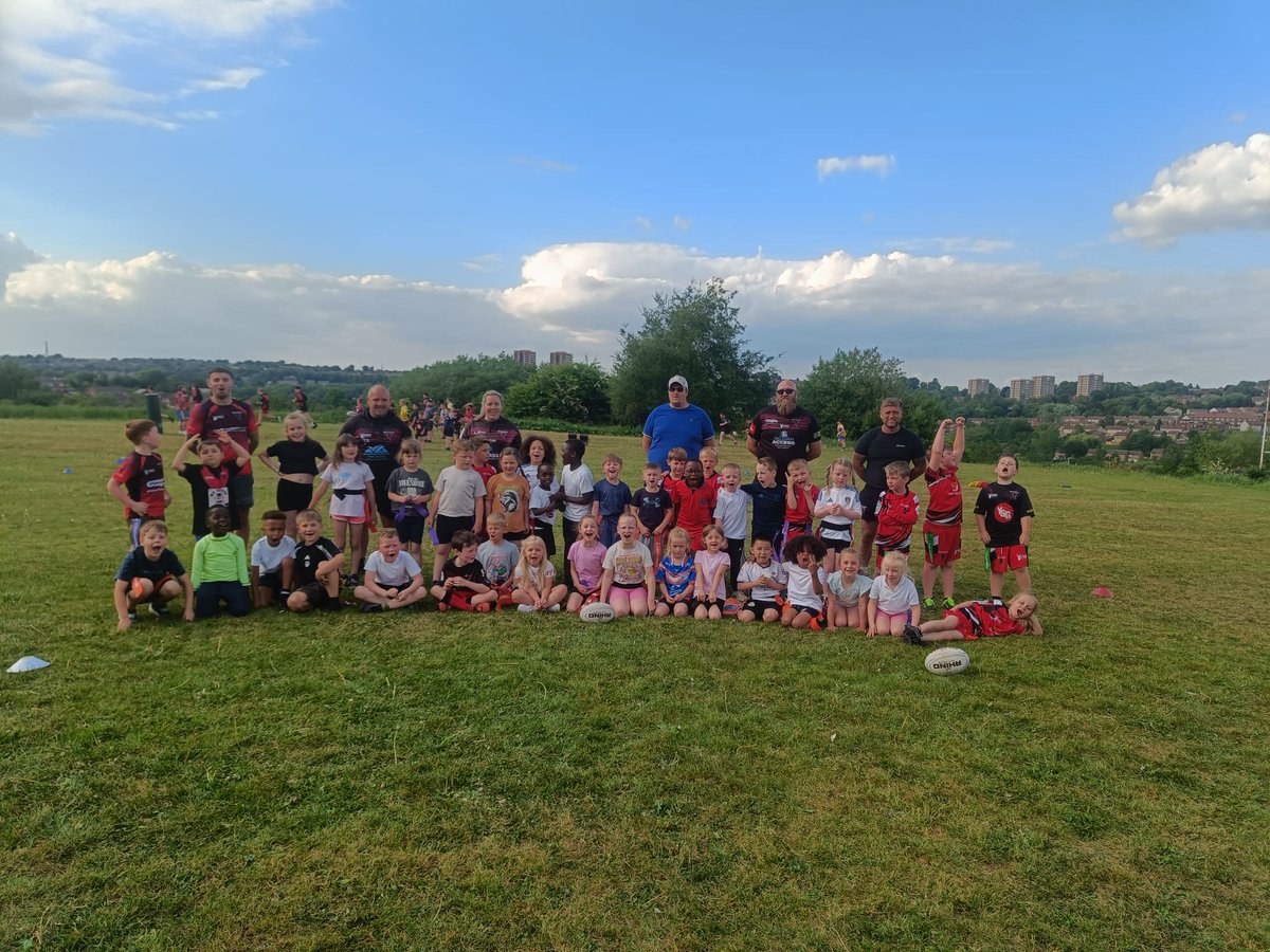 Leeds Rhinos Foundation (@rugbyleeds) on Twitter photo ๐We had an amazing time at our Under 7's taster session with <a href="/Farnley_Falcons/">Farnley Falcons RLFC</a>
4โฃ3โฃ players attended with 27 being new to the team!
๐Primary CPD conducted for 6โฃ of the coaches!
Fantastic night! ๐We had an amazing time at our Under 7's taster session with <a href="/Farnley_Falcons/">Farnley Falcons RLFC</a>
4โฃ3โฃ players attended with 27 being new to the team!
๐Primary CPD conducted for 6โฃ of the coaches!
Fantastic night!