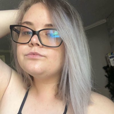 EmilyJean_16's tweet photo. #NewProfilePic https://t.co/sBcFMaClqf