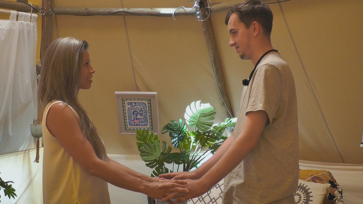 We’re nearing the end of the course at the experimental retreat on Virgin Island and tonight, we follow the group into unchartered waters. #VirginIsland on <a href="/Channel4/">Channel 4</a> tonight at 10pm