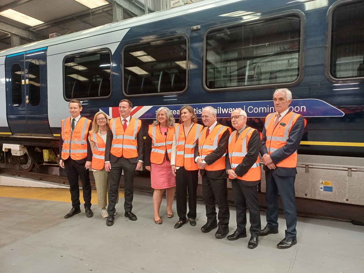 Andy Hadley (@hadleyac) on Twitter photo Great to meet <a href="/lmshoaf/">Laura Shoaf</a> and Robin Gisby at the Bournemouth Traincare Depot today, Chair and Chief Exec of the DFT Operator for GBrail. Laura said she intents to strongly represent the passenger perspective, which has been sadly lacking in privatised operator period <a href="/transportgovuk/">Department for Transport</a> Great to meet <a href="/lmshoaf/">Laura Shoaf</a> and Robin Gisby at the Bournemouth Traincare Depot today, Chair and Chief Exec of the DFT Operator for GBrail. Laura said she intents to strongly represent the passenger perspective, which has been sadly lacking in privatised operator period <a href="/transportgovuk/">Department for Transport</a>