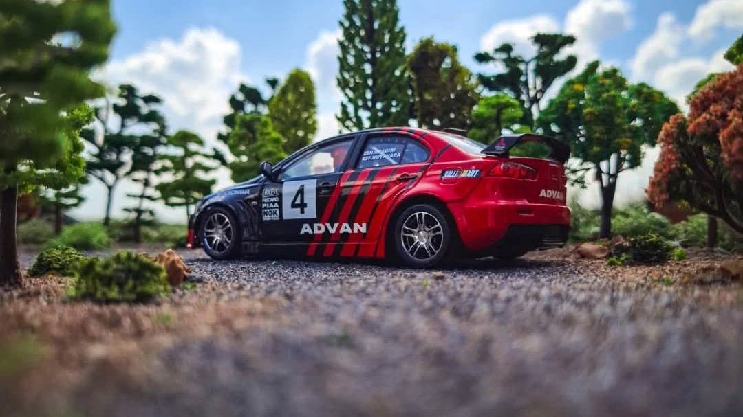 New Staffs Slot Cars UK  'Twin 5-Spoke' aluminium wheels are now available at Pendle Slot Racing. 

Various colours to choose from: Alloy, Grey, White, Black, Orange, Blue, Red and Gold.

Two sizes - Front: 15.8 x 8.5mm or Rear: 15.8 x 10mm.

pendleslotracing.co.uk