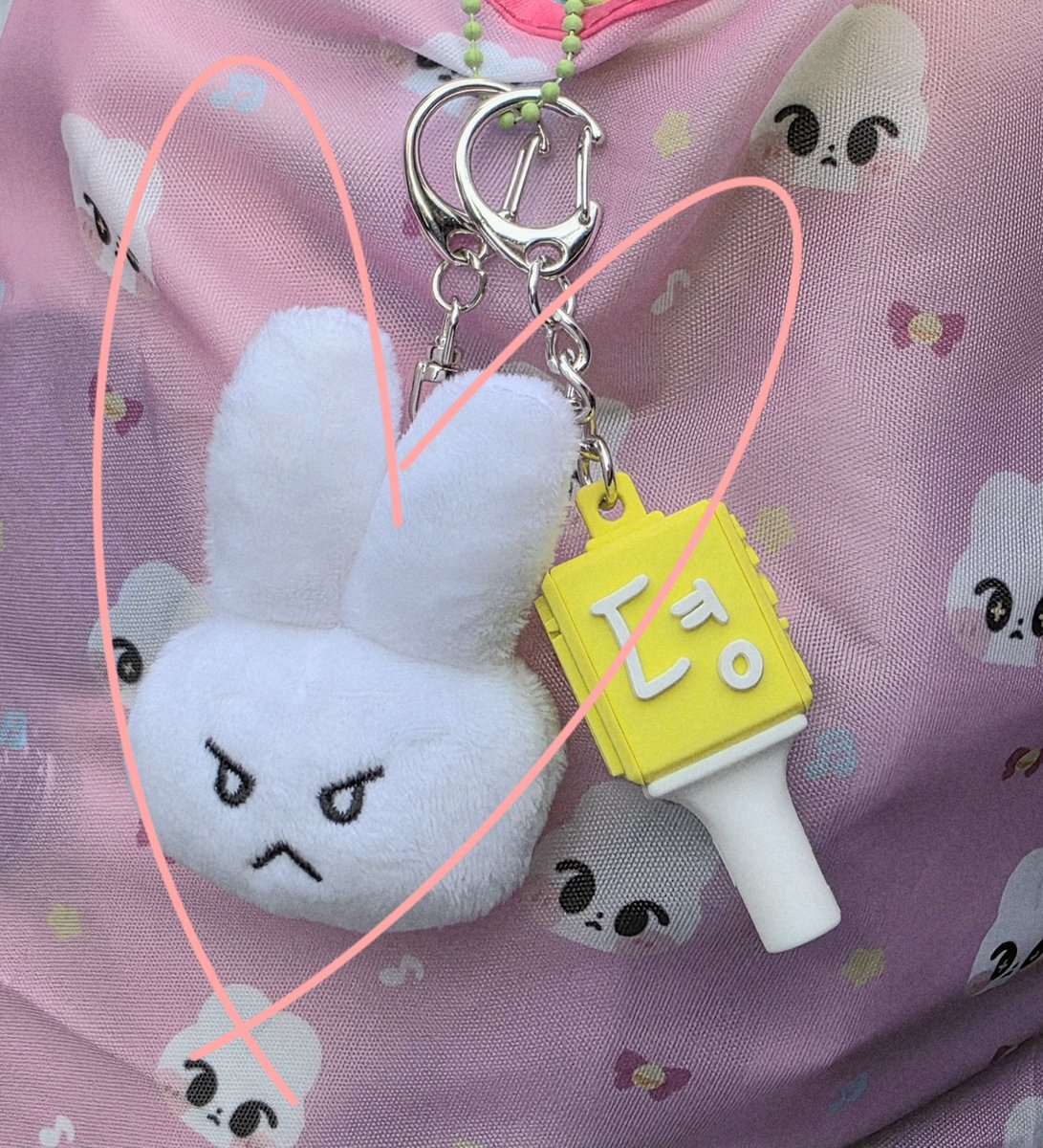 #RT 

✅️ 모멘텀 도쿄 도영키링
✅️ 6월 중 당발 &amp; 배송

♡(っᓀ‸ᓂ)🍀(っᓀ‸ᓂ)♡