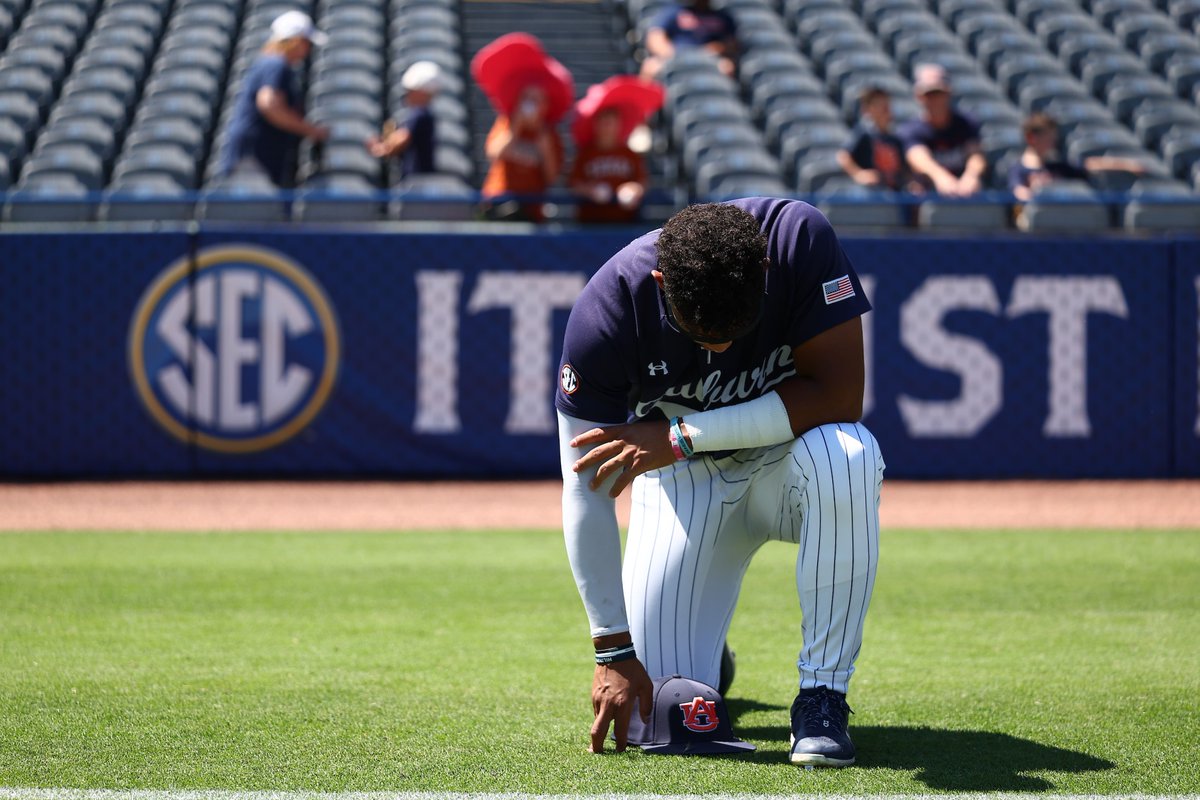 Auburn Baseball (@auburnbaseball) on Twitter photo Our turn. Our time.
#WarEagle Our turn. Our time.
#WarEagle