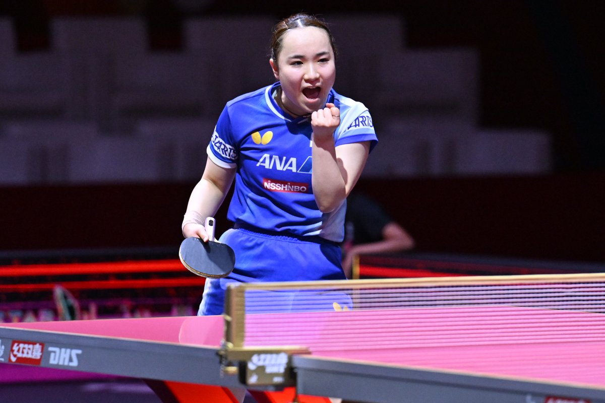 takurepo's tweet photo. #世界卓球2025ドーハ
▼女子シングルス4回戦
伊藤美誠（日本）　8,19,6,9　鄭怡静（中華台北）

2ゲーム目の長いジュースを勝ち切った伊藤が、速攻でラリーを制して8強。これで日本女子は大藤、早田、張本、伊藤の4人がベスト8入りの快挙。

#世界卓球 #WTTC2025 #卓球レポート #バタフライ https://t.co/WePEesDYr9