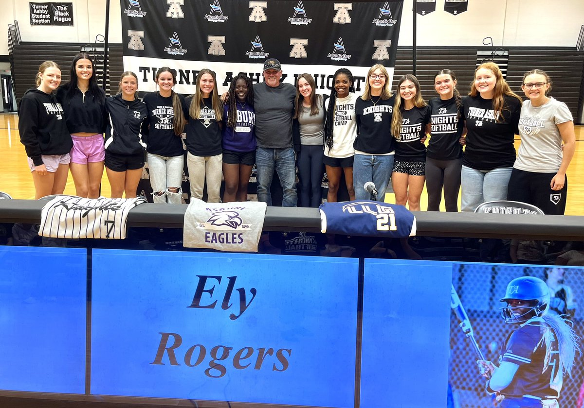 tahs_softball's tweet image. Congratulations @ely_rogers2025 on signing to play at the next level.  Go Eagles !! @asburysoftball1