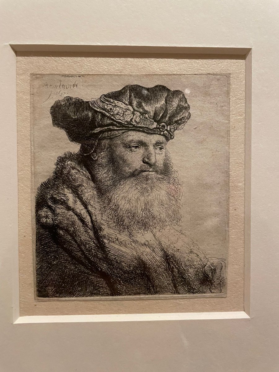 Today our young artists at Yarnfield had a lovely time visiting the #BMAG Birmingham Museum and Art Gallery. We studied Rembrandt's incredible etchings and admired canvases by Lubaina Himid and Bridgit Riley. 🎨