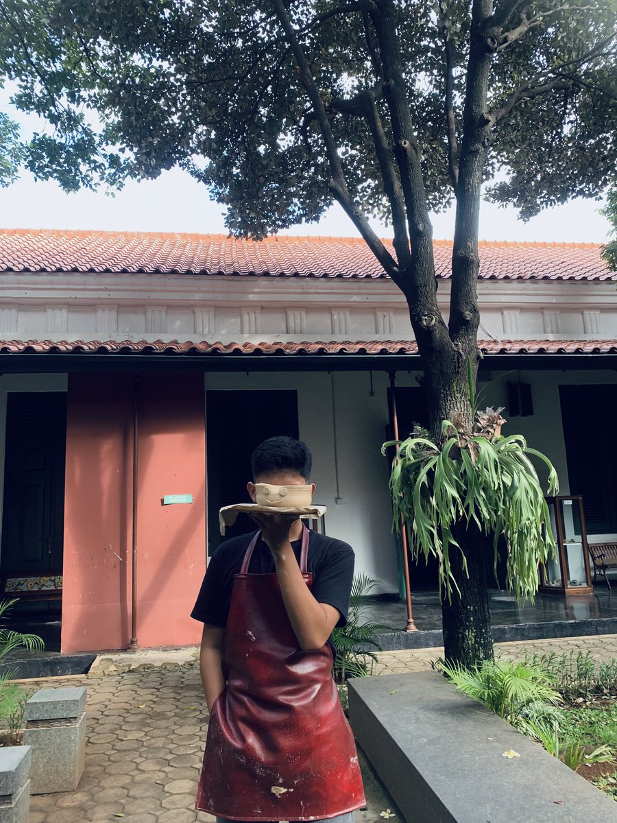 voltrbb's tweet image. pertama kalinya ikut pottery class, seruww bgt!!