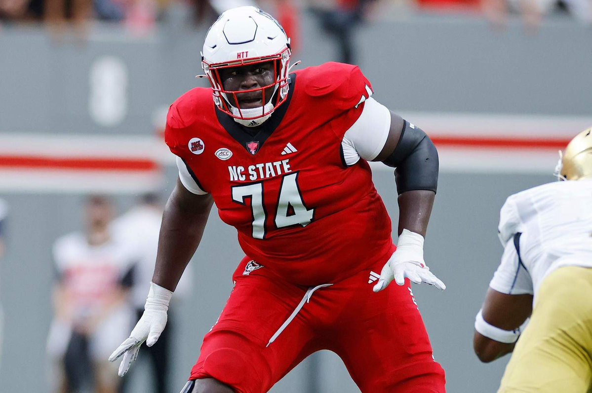 Reed Ramsier (@reedramsier) on Twitter photo Grateful to receive an offer from North Carolina State!!!
#BigMenLead #HTT 🔴🐺⚪️
<a href="/Coach2J/">Coach Garett Tujague</a> <a href="/StateCoachD/">Dave Doeren</a> <a href="/JeffConawayTFA/">Jeff Conaway</a> <a href="/trenchmenAC/">Aaron Tank Jones</a> <a href="/CoachChris_TFA/">Chris Miller</a> <a href="/chadmavety55/">Coach Chad Mavety</a> <a href="/DvoMonty/">D'vario Montgomery</a> <a href="/ChrisR_Bryant/">Chris Bryant</a> <a href="/ChadSimmons_/">ChadSimmons</a> <a href="/JohnGarcia_Jr/">John Garcia, Jr.</a> <a href="/adamgorney/">Adam Gorney</a> Grateful to receive an offer from North Carolina State!!!
#BigMenLead #HTT 🔴🐺⚪️
<a href="/Coach2J/">Coach Garett Tujague</a> <a href="/StateCoachD/">Dave Doeren</a> <a href="/JeffConawayTFA/">Jeff Conaway</a> <a href="/trenchmenAC/">Aaron Tank Jones</a> <a href="/CoachChris_TFA/">Chris Miller</a> <a href="/chadmavety55/">Coach Chad Mavety</a> <a href="/DvoMonty/">D'vario Montgomery</a> <a href="/ChrisR_Bryant/">Chris Bryant</a> <a href="/ChadSimmons_/">ChadSimmons</a> <a href="/JohnGarcia_Jr/">John Garcia, Jr.</a> <a href="/adamgorney/">Adam Gorney</a>