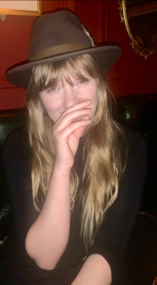 Happiest of birthdays to my beautiful, amazing, lovely niece!!!  Kaisa Pearl!!!!🎉❤️🥰. Hope you have a wonderful day my luv!!!🥳💜💛