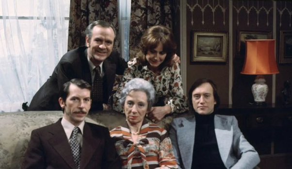 Save Redland Library (@saveredlandlibr) on Twitter photo 8pm TODAY on <a href="/TalkingPicsTV/">Talking Pictures TV</a>
From 1976, s6 Ep 10 #BBC #Drama📺 #TheBrothers "The Devil You Know " directed by #TimothyCombe & written by #BrianFinch
🌟#JeanAnderson #PatrickOConnell #RichardEaston #RobinChadwick #JenniferWilson #DerekBenfield #ColinBaker #KateOMara 8pm TODAY on <a href="/TalkingPicsTV/">Talking Pictures TV</a>
From 1976, s6 Ep 10 #BBC #Drama📺 #TheBrothers "The Devil You Know " directed by #TimothyCombe & written by #BrianFinch
🌟#JeanAnderson #PatrickOConnell #RichardEaston #RobinChadwick #JenniferWilson #DerekBenfield #ColinBaker #KateOMara