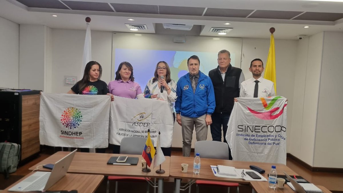 ASDEPCol's tweet photo. 📢 Inicia la instalación de la Mesa de Negociación Colectiva 2025 en la @DefensoriaCol 
Desde ASDEP estaremos informando de manera permanente los avances y resultados de este proceso clave para los derechos laborales. ✊🏽 @cutcolombia @MintrabajoCol @MinjusticiaCo @MarnIris https://t.co/bkmB500JCu