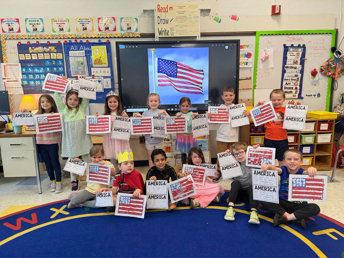 Chapman kindergarteners created American flags by using their fine motor skills to rip pieces of paper. Then they wrote what comes to mind when they think of America! #cheshirepublic #cheshirepublicschools #cheshirectpublicschools #chapmanschoolptsa