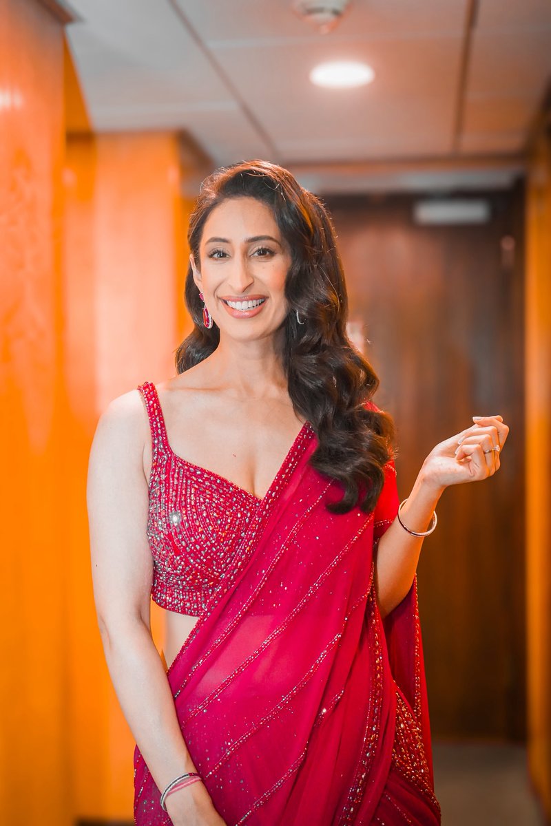 Anushka Arora (@anushka_arora) on Twitter photo Hi guys! Long time! Hope all well - my last show I hosted at Queen Elizabeth Hall, <a href="/southbankcentre/">Southbank Centre</a> - #SumeetChopra x #JazDhami 🫶🏼❤️ Hi guys! Long time! Hope all well - my last show I hosted at Queen Elizabeth Hall, <a href="/southbankcentre/">Southbank Centre</a> - #SumeetChopra x #JazDhami 🫶🏼❤️