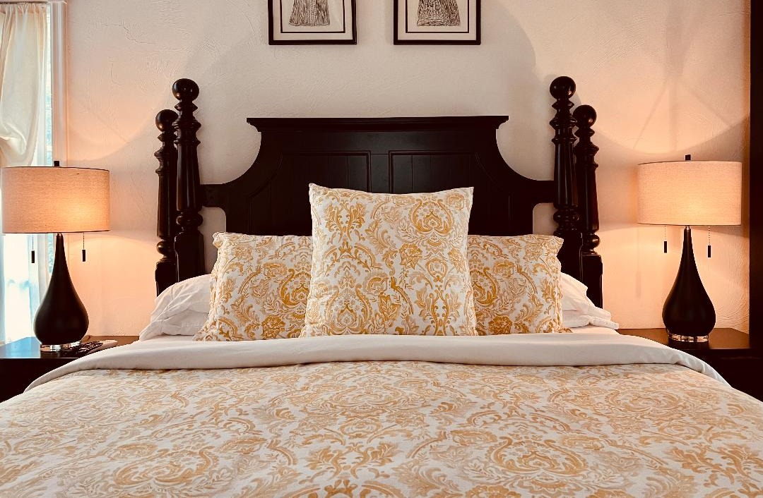 FWHCapeCodInn's tweet photo. New Blog Post https://t.co/iBcX8jMNum
Unwind on Cape Cod: Stay at Frederick William House in Falmouth Massachusetts in our unique Boutique Hotel. Take in New England's world-premier beaches, restaurants and islands. #CapeCodHotel
#CapeCodBedandBreakfast #CapeCodB&amp;B https://t.co/5ce5k6sg4E