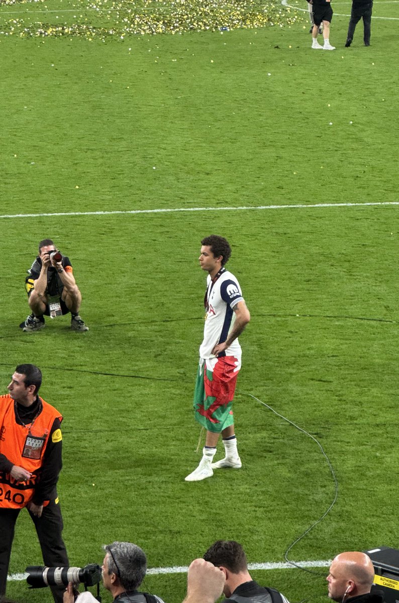 aleynaTHFC's tweet photo. been one fucking hell of a week
we deserved that so much https://t.co/anwOUX3doQ