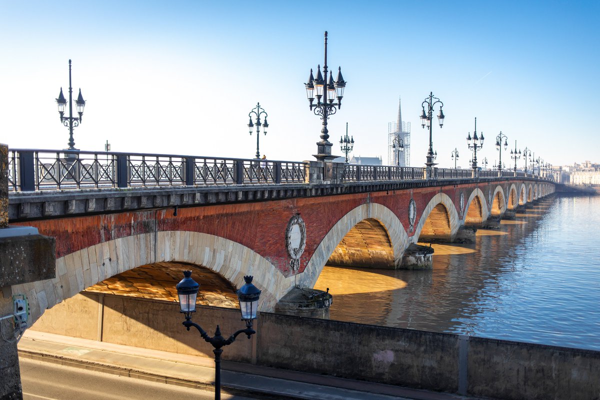 Bordeaux Métropole (@bxmetro) on Twitter photo 🔧 Travaux exceptionnels autour du pont de pierre :
🆕 Un calculateur d’itinéraire <a href="/info_tbm/">TBM - Transports Bordeaux Métropole</a> est en ligne pour anticiper vos futurs trajets.
👉 tbm2025.infotbm.com/calculer-un-fu…
🎯 Le réseau TBM s’adapte avec les futures lignes E et F ! 🔧 Travaux exceptionnels autour du pont de pierre :
🆕 Un calculateur d’itinéraire <a href="/info_tbm/">TBM - Transports Bordeaux Métropole</a> est en ligne pour anticiper vos futurs trajets.
👉 tbm2025.infotbm.com/calculer-un-fu…
🎯 Le réseau TBM s’adapte avec les futures lignes E et F !