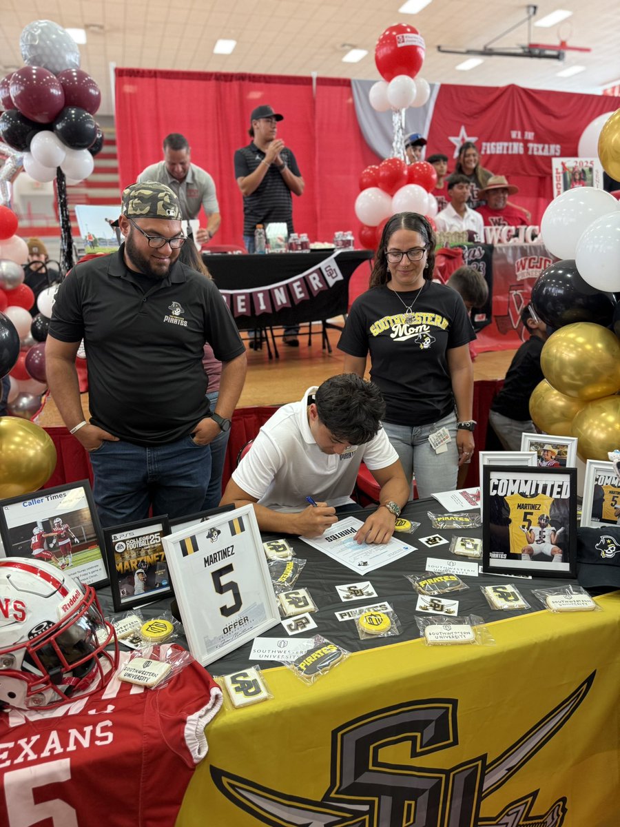 Joe Martinez (@joemartinez_5) on Twitter photo Thank you to everyone who showed up to support me, I had an amazing signing day and I am extremely grateful to play the sport I love at the next level. Huge thank you to <a href="/SUPiratesFB/">Southwestern FB</a> for believing in me as well as all the coaching staff.#GoPirates
<a href="/CoachBishopSU2/">Coach John Bishop</a>
<a href="/CoachJBrazil/">Coach J.Brazil</a> Thank you to everyone who showed up to support me, I had an amazing signing day and I am extremely grateful to play the sport I love at the next level. Huge thank you to <a href="/SUPiratesFB/">Southwestern FB</a> for believing in me as well as all the coaching staff.#GoPirates
<a href="/CoachBishopSU2/">Coach John Bishop</a>
<a href="/CoachJBrazil/">Coach J.Brazil</a>