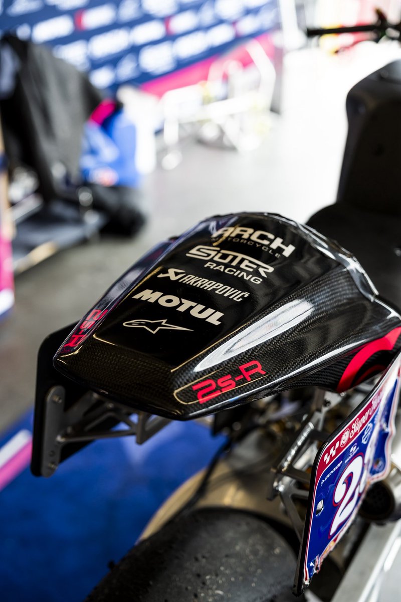 Motul USA (@motulusa) on Twitter photo Engineered from the track and ready for the next ride, Motul 300V offers the performance your bike needs on and off the track.
Motul is a proud partner of ARCH Racing, and their entire industry efforts, to provide the best in motorcycle technology.
<a href="/archmotorUS/">Arch Motorcycle USA🇺🇸</a> Engineered from the track and ready for the next ride, Motul 300V offers the performance your bike needs on and off the track.
Motul is a proud partner of ARCH Racing, and their entire industry efforts, to provide the best in motorcycle technology.
<a href="/archmotorUS/">Arch Motorcycle USA🇺🇸</a>