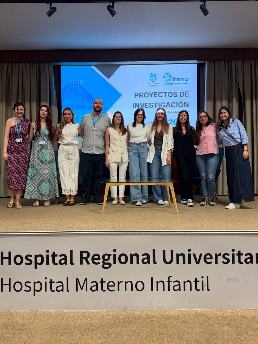 Dra. Jessica Marian Goodman-Casanova (@jmariangoodman) on Twitter photo Acto de presentación de los Proyectos de Investigación de los y las residentes de <a href="/ugcsm_ibimahreg/">Equipo de Investigación en Salud Mental</a>.
Ha sido un honor para mi formar, tutorizar y acompañar a esta nueva generación. Acto de presentación de los Proyectos de Investigación de los y las residentes de <a href="/ugcsm_ibimahreg/">Equipo de Investigación en Salud Mental</a>.
Ha sido un honor para mi formar, tutorizar y acompañar a esta nueva generación.