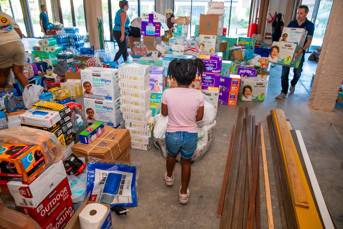 Reporters from rival stations don’t often share the same stage. But in the wake of devastating tragedy, our community comes together. Journalism has always been a team sport. Our recovery will be too. 

Proud of the volunteer effort to raise $15k + warehouse full of supplies.