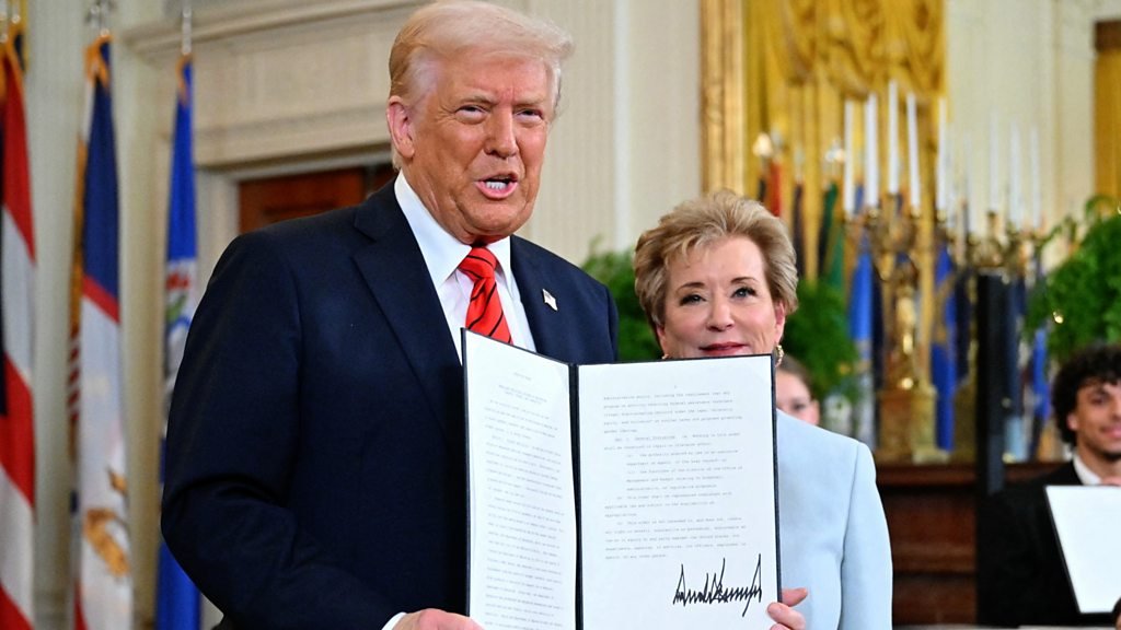 GrkQNEnXsAkPMo6?format=jpg&name=medium