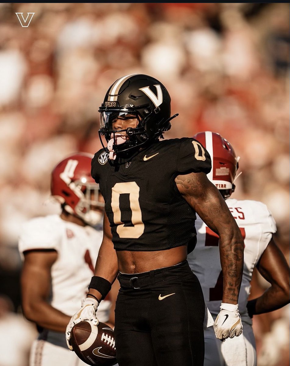 Blessed to receive an offer from Vanderbilt#AGTG <a href="/manleykyle/">Coach Kyle Manley</a> <a href="/Coach_Davis22/">Coach Davis</a> <a href="/CoachApp35/">Bryant Appling</a> <a href="/buford_football/">Buford Football</a>