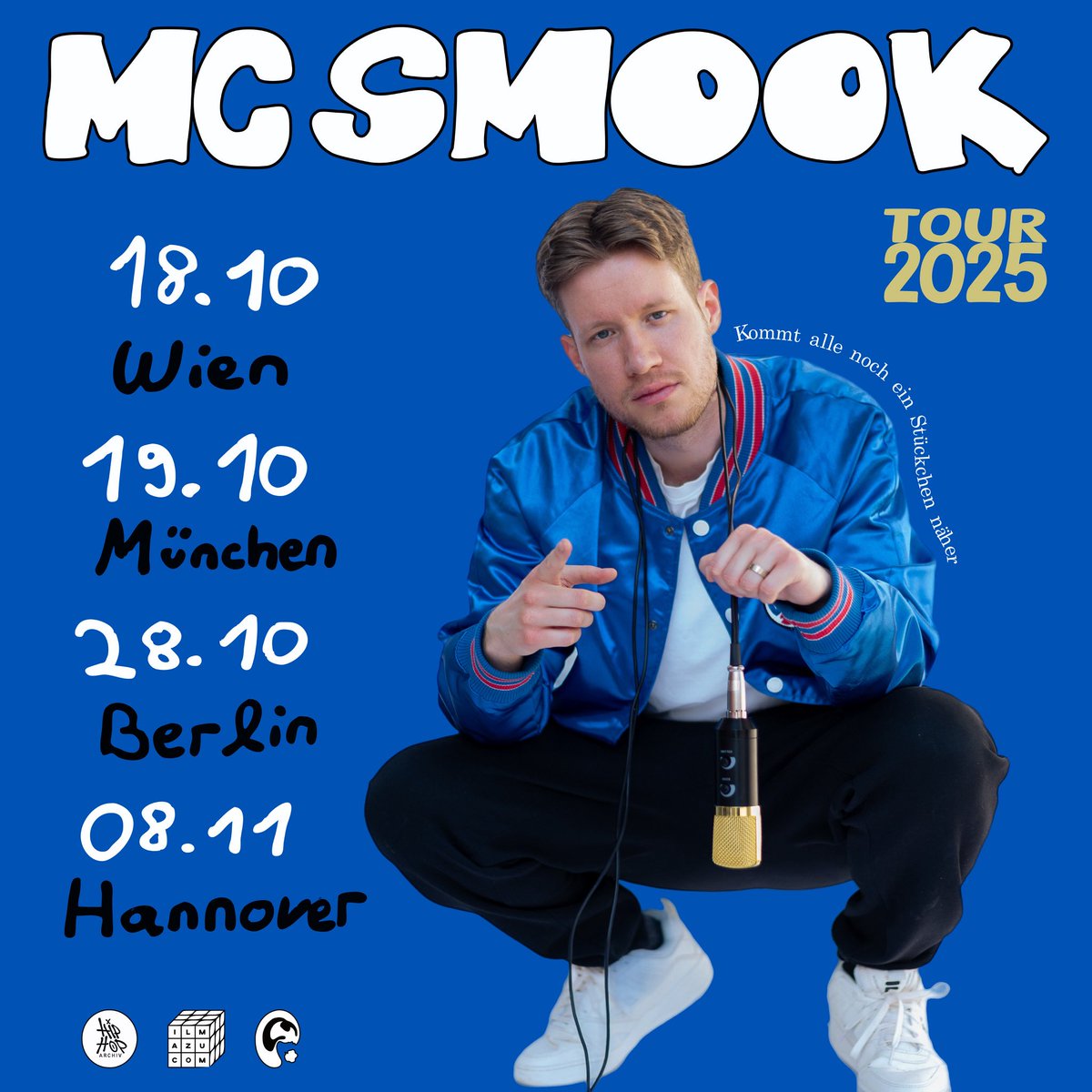 Die Tour geht weiter! 🔥
Ticket-Links im Druko

Leute, ich bin wirklich überwältigt, wie gut die erste Tour Rutsche vor paar Monaten gelaufen ist und dass ich weiter touren darf. Ich danke euch vom Herzen und hoffe, ihr kommt in Wien, München, Berlin oder Hannover rum ❤️