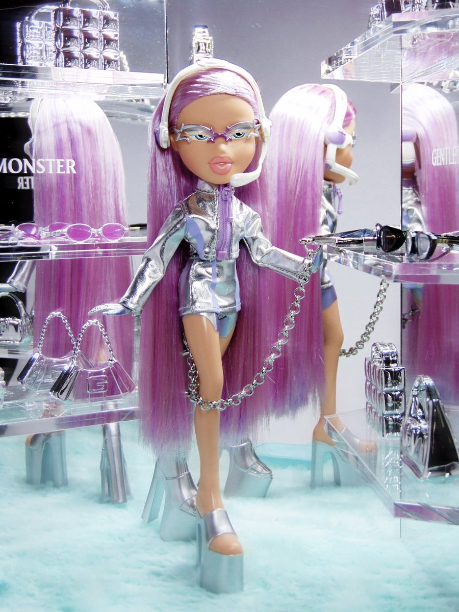 Blondie x tweet media