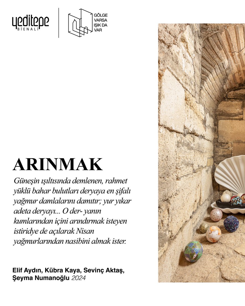 yeditepebienali's tweet photo. “Güneşin ışıltısında demlenen, rahmet yüklü bahar bulutları deryaya en şifalı yağmur damlalarını damıtır; yur yıkar adeta deryayı… O deryanın kumlarından içini arındırmak isteyen istiridye de açılarak Nisan yağmurlarından nasibini almak ister.”

Arınmak | Elif Aydın, Kübra Kaya, Sevinç Aktaş, Şeyma Numanoğlu

#YeditepeBienali