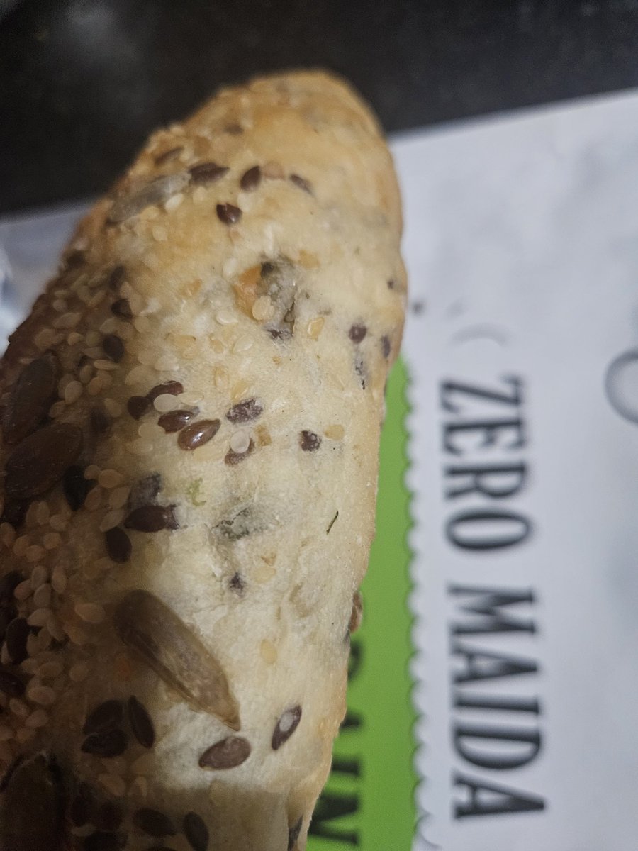 aamipracheta's tweet photo. @SwiggyCares @Swiggy 
You delivered stale Sourdough bread with fungus infested. And replaced with another fungus infested product! 
And then not providing refund and giving Rs 50 for a Rs 223 worth of bread!

@jagograhakjago @fssaiindia @zomato https://t.co/RlOWIvRxAI