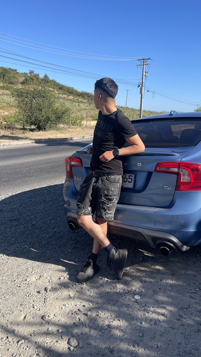 rawwsimoon tweet media