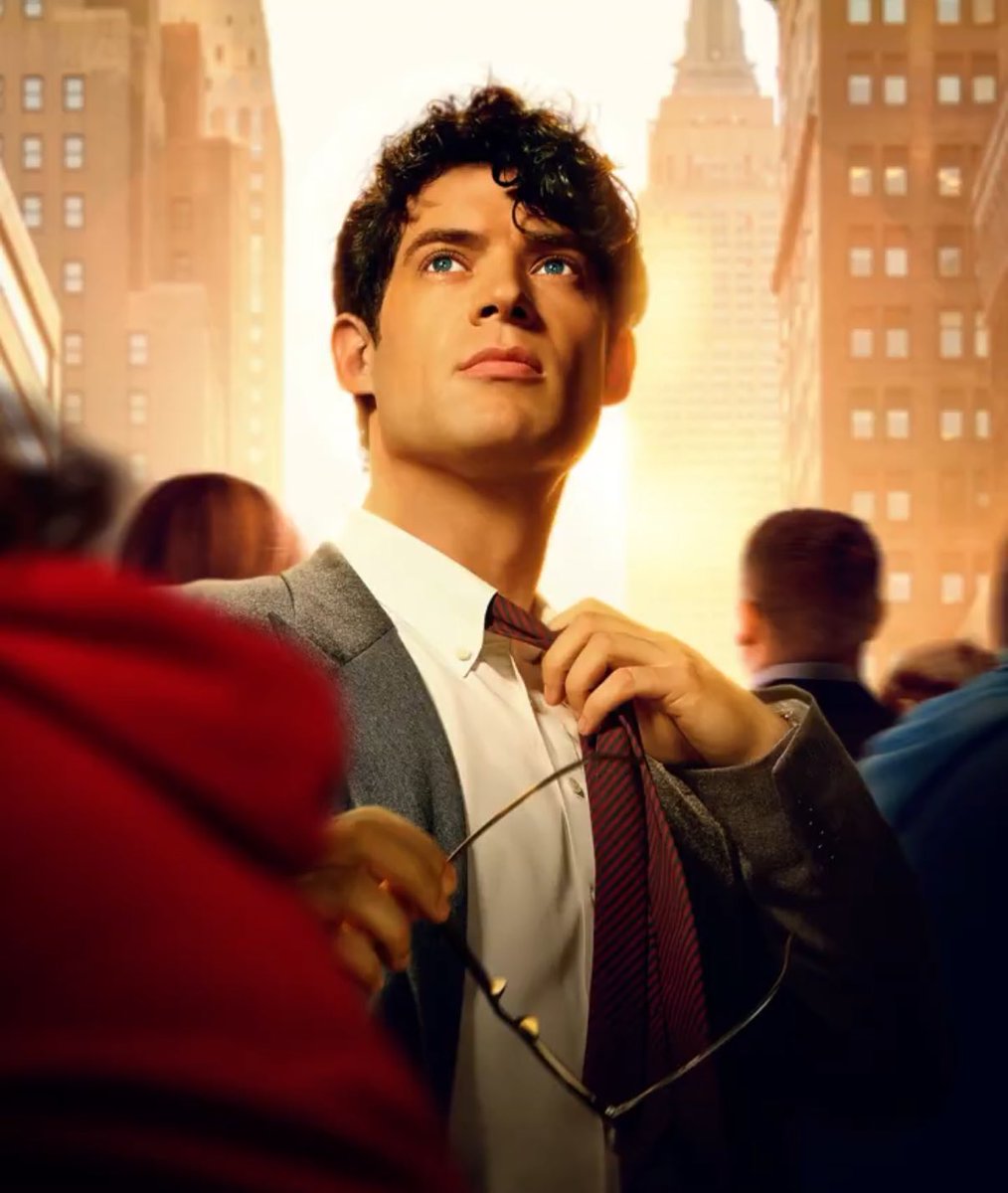 CQuill97's tweet photo. The marketing for this new Superman movie has been so confusing. They keep showing this Clark Kent journalist guy. Like we are here for Superman, not some rando from the Daily Planet https://t.co/qtQCibkrVm