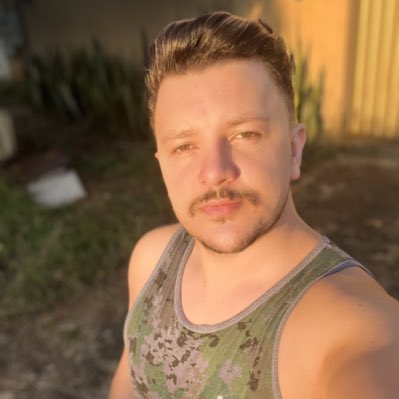 houvinh's tweet photo. #NovaFotoDePerfil https://t.co/37uktTSiRS
