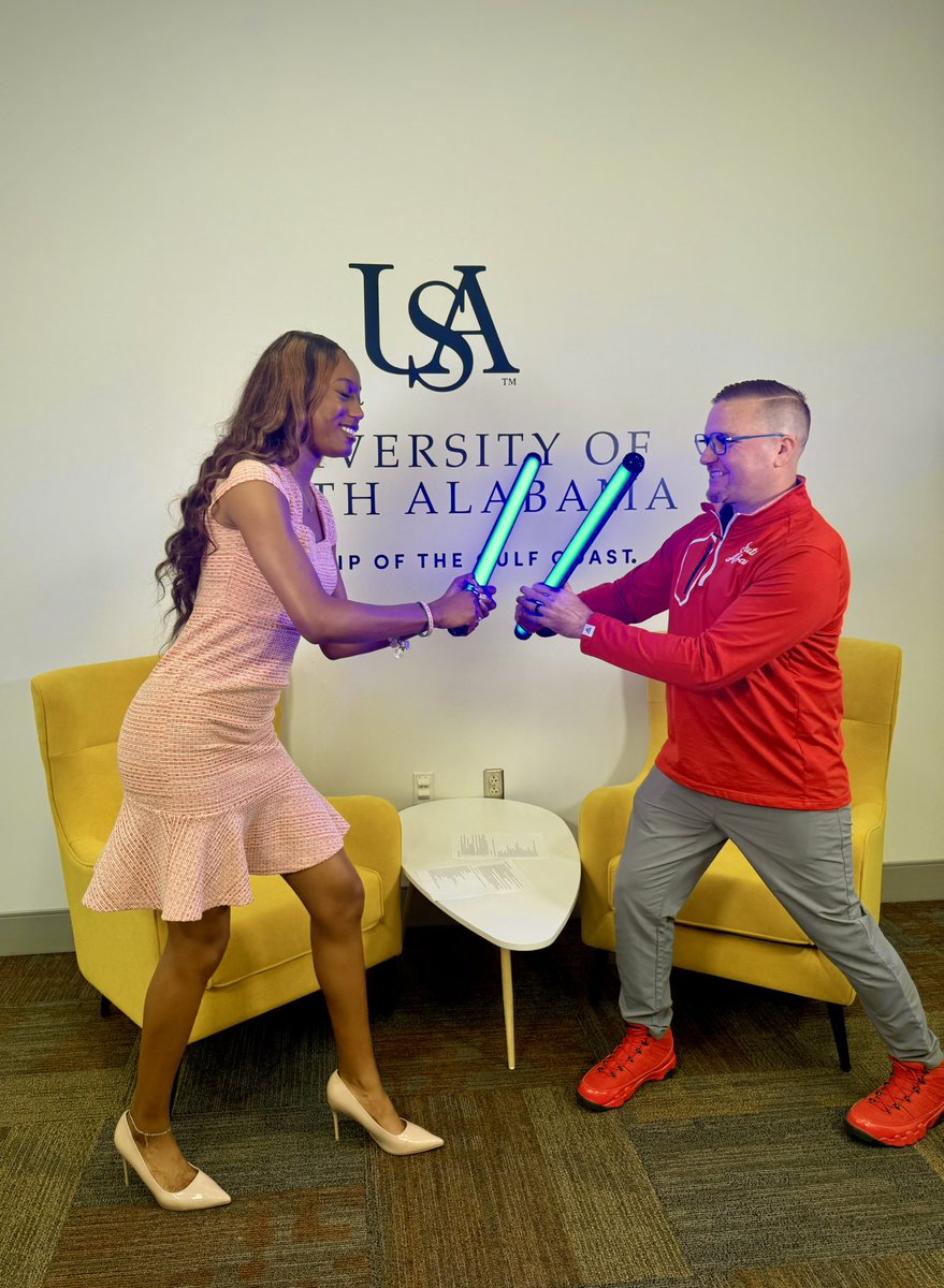 Coming later this summer is our new monthly interview series, Den Dialogues: South Student Leaders Unscripted. We’re diving into real talk with some of the boldest voices on campus! #TBT to recording this unforgettable conversation with Asia Stuart. #ReadySouthGo 🔦✨🐾