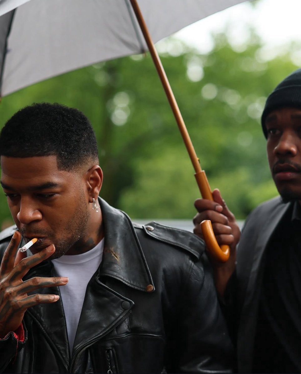 KingWizzrd's tweet photo. sometimes i forget how much aura kid cudi rly has https://t.co/Ge75rl5mgw
