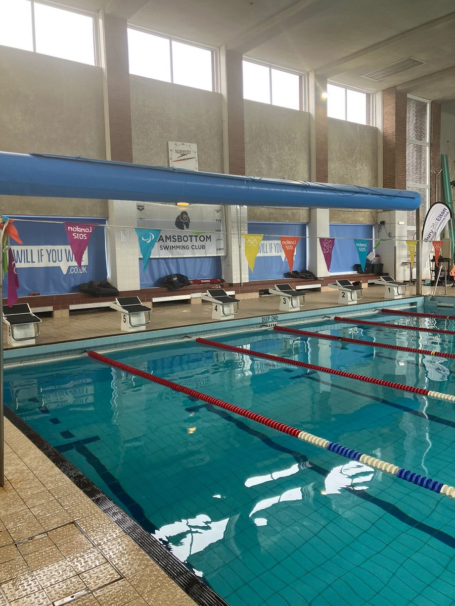 Well done to our fantastic swimming team taking part in the swimming gala at Castle Leisure. They showed amazing teamwork and determination. 👏👏