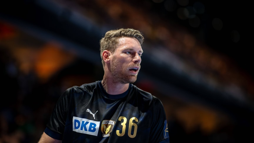 🔥 Mr. Flugshow Says Goodbye
Tobias Reichmann 🇩🇪 retires before season end! The 36-year-old ends a 20-year career full of aerial brilliance - leaves Füchse Berlin to care for his ill wife. Plans to coach youth in handball ❤️
© Hen Livgot (@livgot)
#Handball