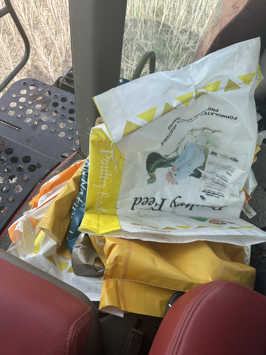 threeviewfarms's tweet image. Gotta love farming beside acreages! 12 bags of chicken feed and dog food, and a kids wading pool!