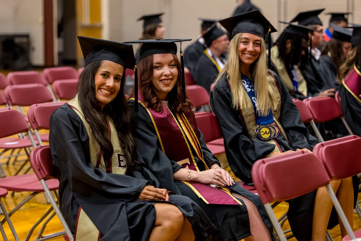 ElonXCTF's tweet photo. Congrats to Jazlyn, Madison, Mariana and Mikayla on receiving your Master’s degrees last night!
#EUXCTF #ElonGrad https://t.co/4dcIhhf0MF