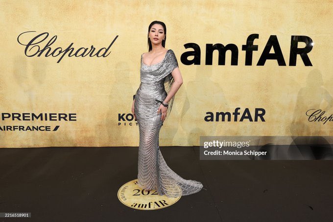 Damn Mami! Faye look stunning !

PERAYA AMFAR GALA 2025
#FayexamFARGalaCannes