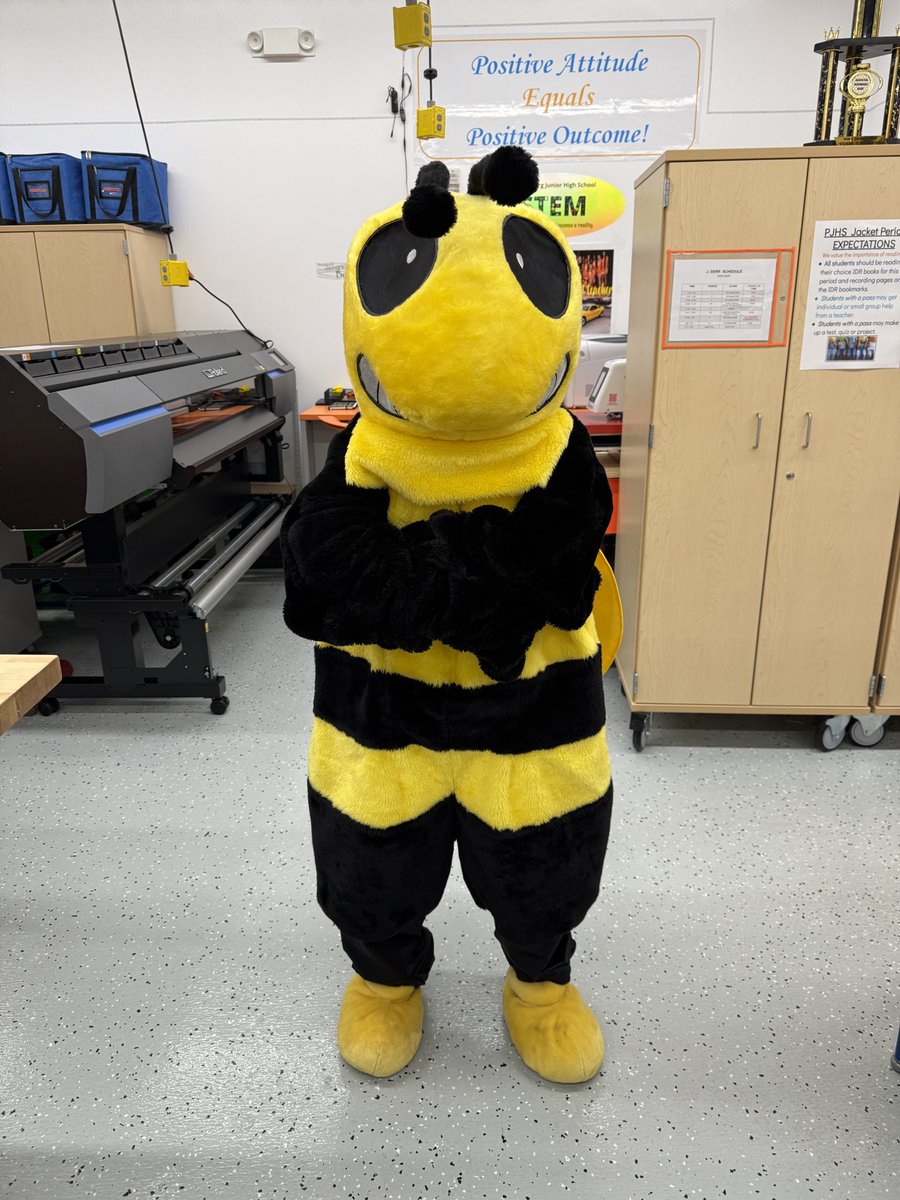 Buzz did a great job and had a lot of fun during Meet You in the Middle!