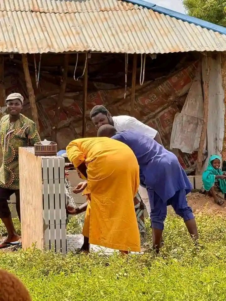Nagartacce mutun mai aikin Al,Uma mu jahar kaduna muna martaba aikin,Ka  bisa namijin kokari dakeyi muna Mika sakon godiya A.madadin GIWA LGA, KADUNA STATE 💯🗣️