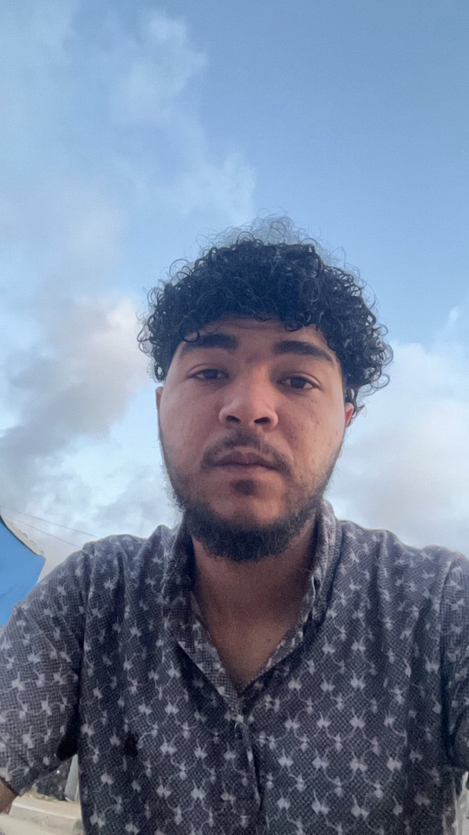 All that's left in my mind is suicide so I don't feel this pain anymore

Please forgive me, there's nothing I can do
Goodbye 😭